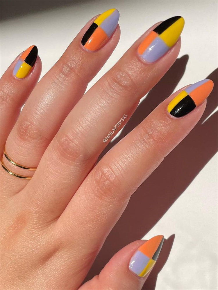 Browse through the best fall nails inspiration around, what better excuse is there to go all out in the nail department? Continue reading 35 Beautiful Nail Designs To Wear This Fall.