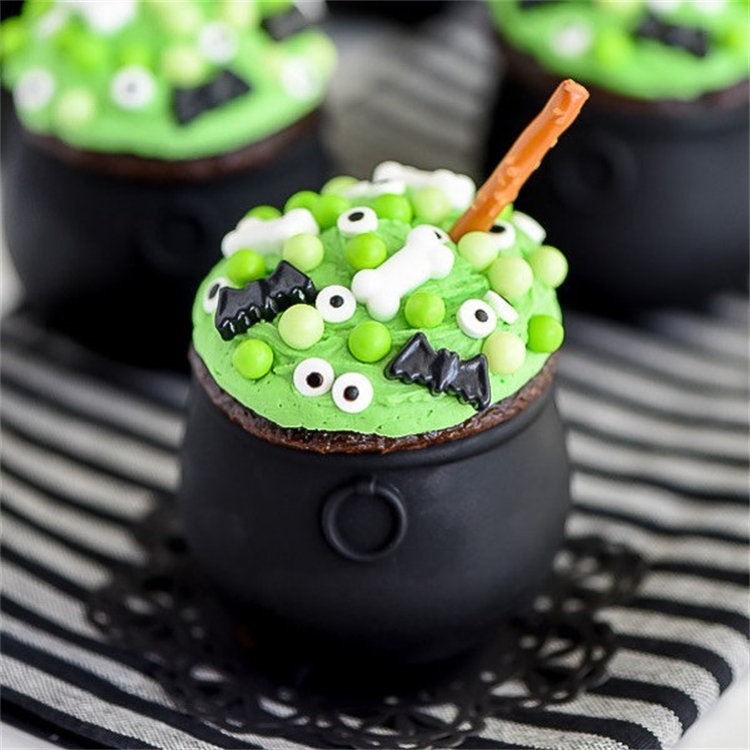 Cute and delicious Halloween food ideas. Click here for more such delicious easy halloween food, halloween food ideas for kids, halloween treats, fun halloween food ideas, #halloweenfood #halloweenfoodideas