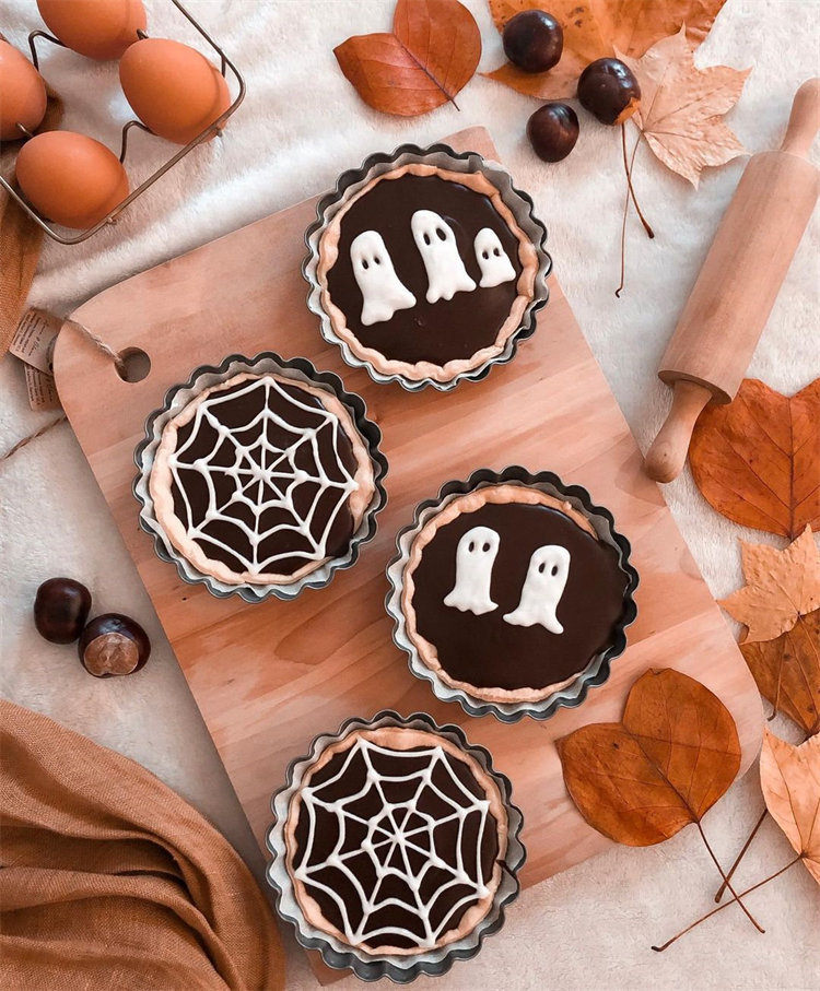 Cute and delicious Halloween food ideas. Click here for more such delicious easy halloween food, halloween food ideas for kids, halloween treats, fun halloween food ideas, #halloweenfood #halloweenfoodideas