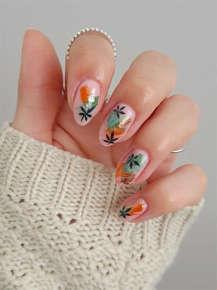 Looking for Halloween nail design and ideas? Here are the very best spooky nail art ideas from the coolest Instagram styles and Youtube tutorials of 2021, which including the pumpkin, the ghost, spider, drip and more.