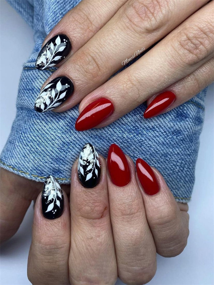 Looking for Halloween nail design and ideas? Here are the very best spooky nail art ideas from the coolest Instagram styles and Youtube tutorials of 2021, which including the pumpkin, the ghost, spider, drip and more.