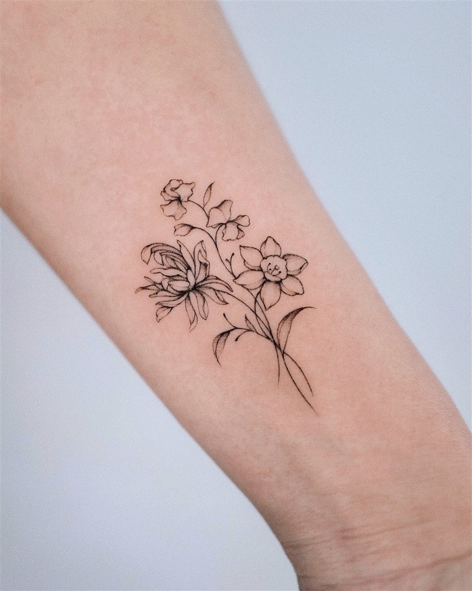 wildflower arm tattoo idea for summer 2026