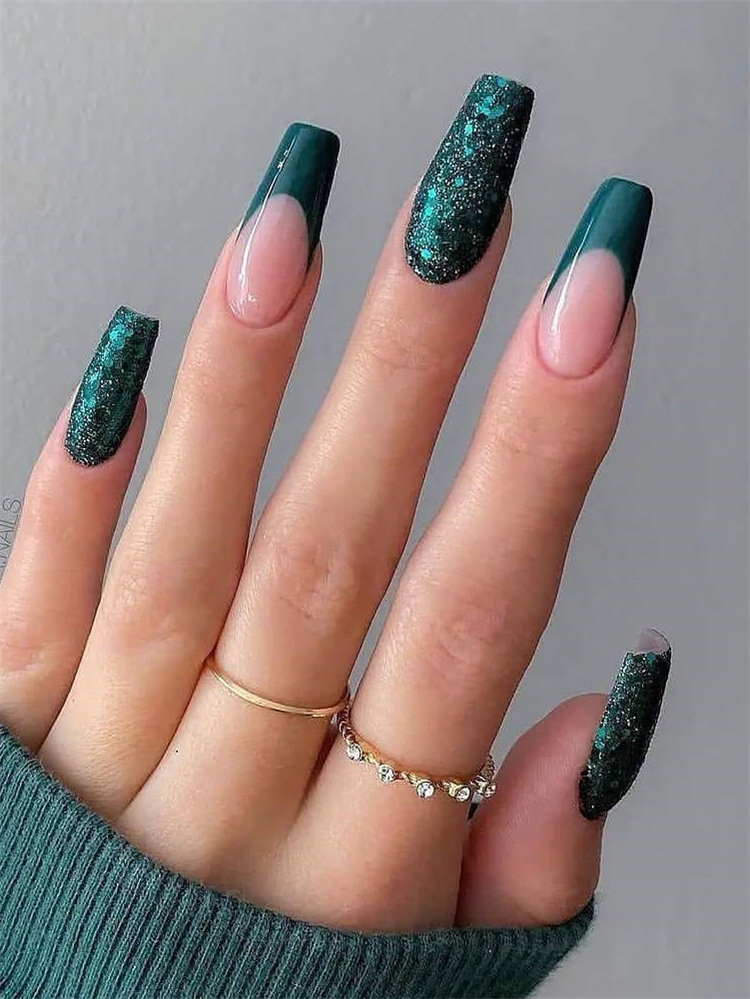 Best Green Nails Ideas for Winter in 2021