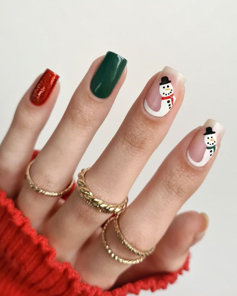 Winter nails acrylic snowflakes, winter nails 2021 trends, winter nail designs, christmas nails, simple christmas nails 2021, #nailsdesign #christmasnails #nails #nailart #winternails