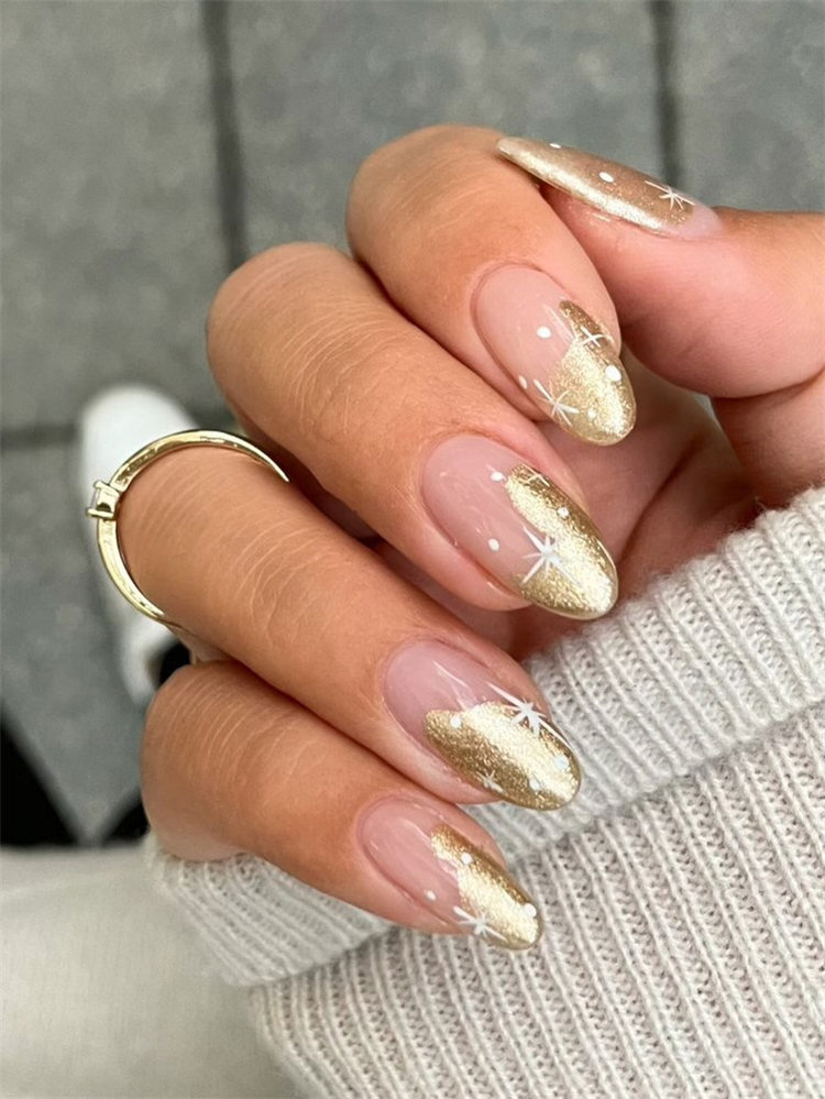 almond nails designs, winter nails 2022 trends, nails 2022 trend, salmond french tip nails, almond shaped nails, simple nails 2021, #nailsdesign #nails #nailart #almondnails, #frenchnails