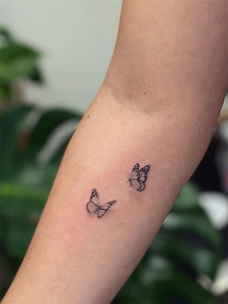 20 Butterfly Tattoo Ideas for Women