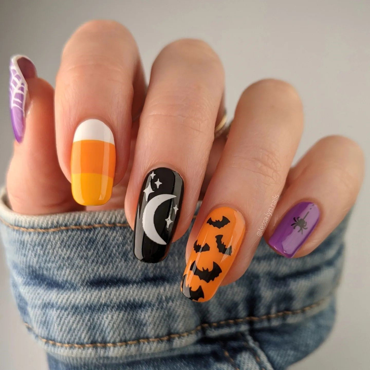 Halloween Nail Designs