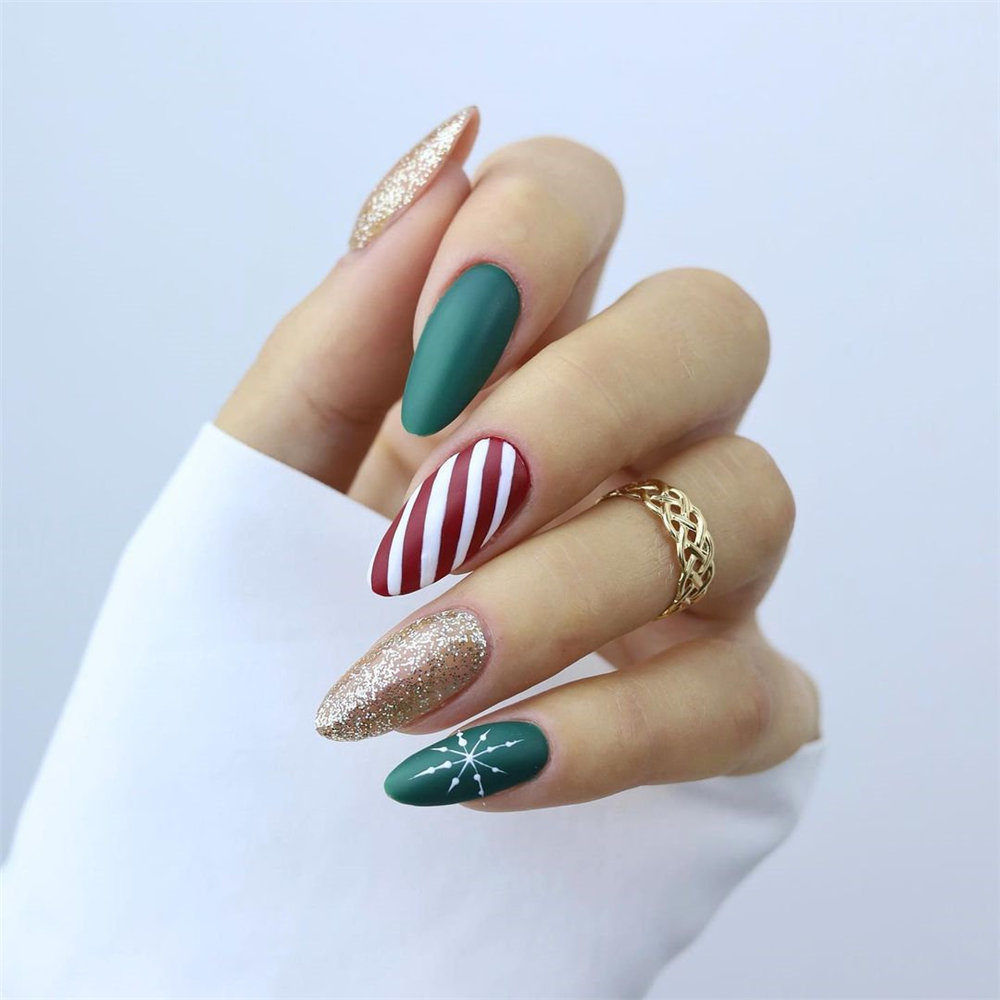 Christmas Nail Designs