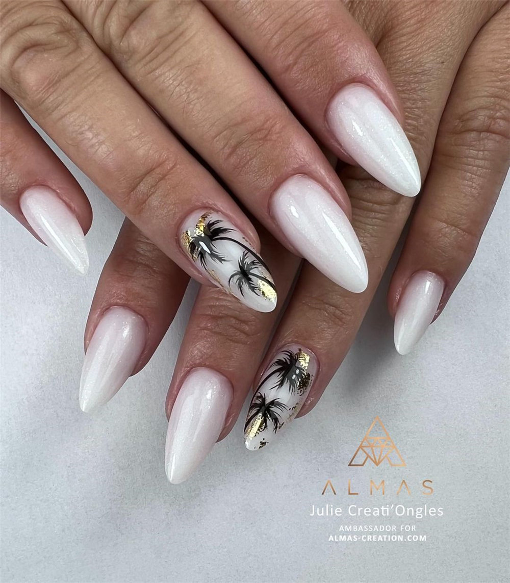 Catching the tail-end of summer and enjoy these summer nail art. summer nails 2022 trends #summernails2022 #summernails #nailart #naildesigns #manicure