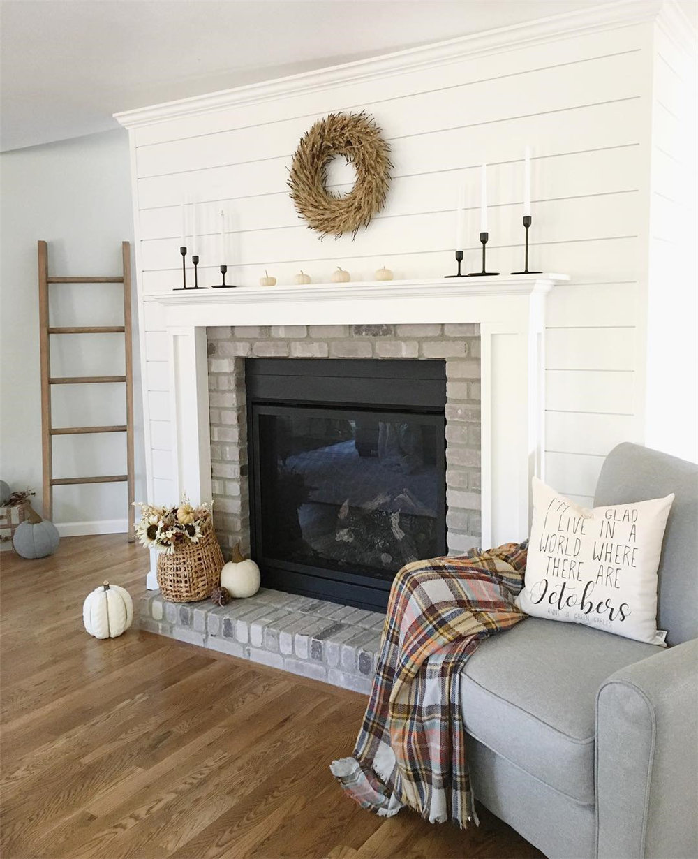 35 Cozy Fall Decor Ideas for Fireplace