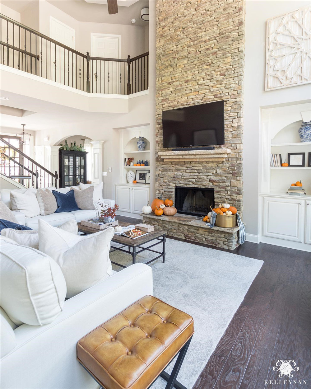 fall decor ideas for fireplace