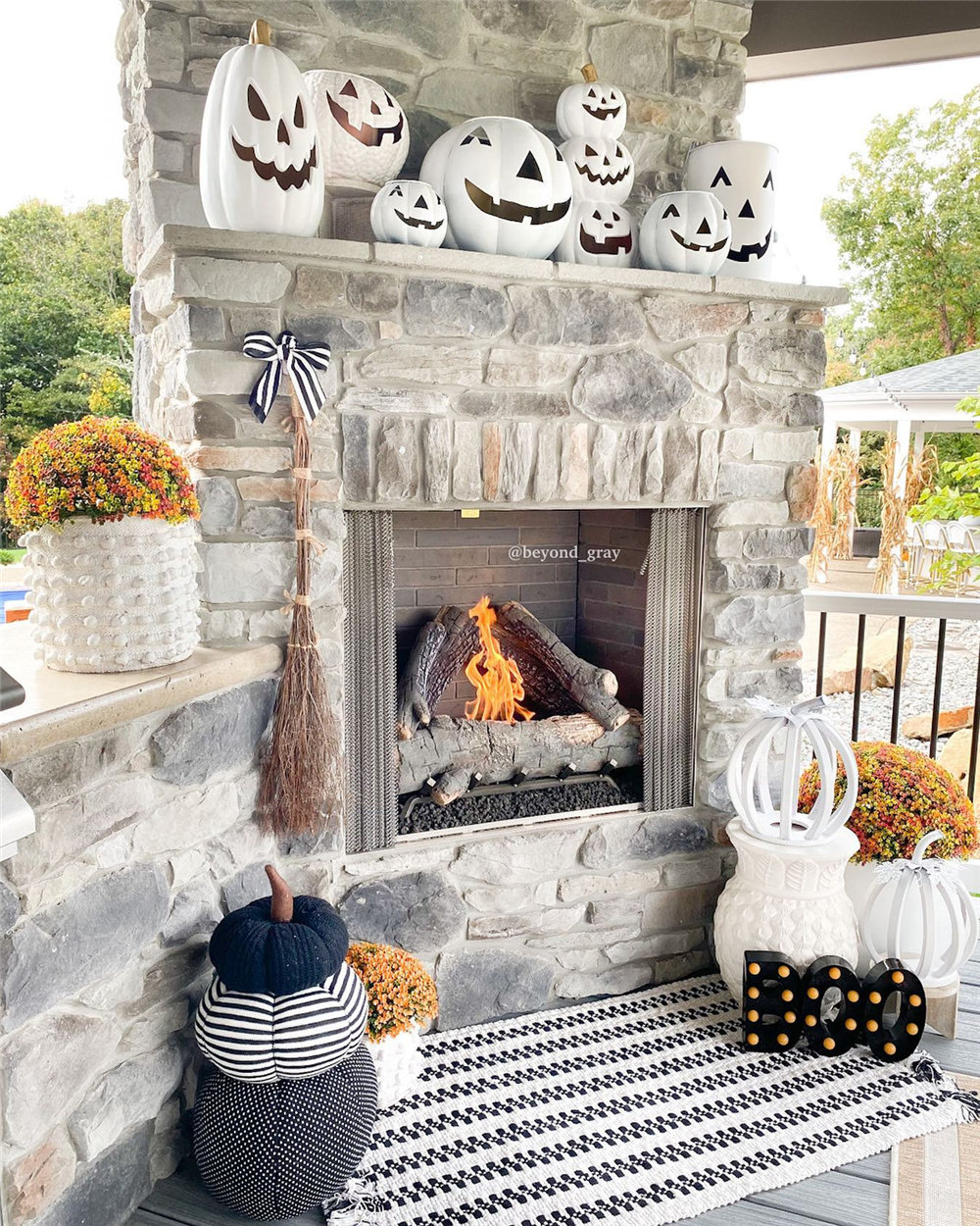 fall decor ideas for fireplace