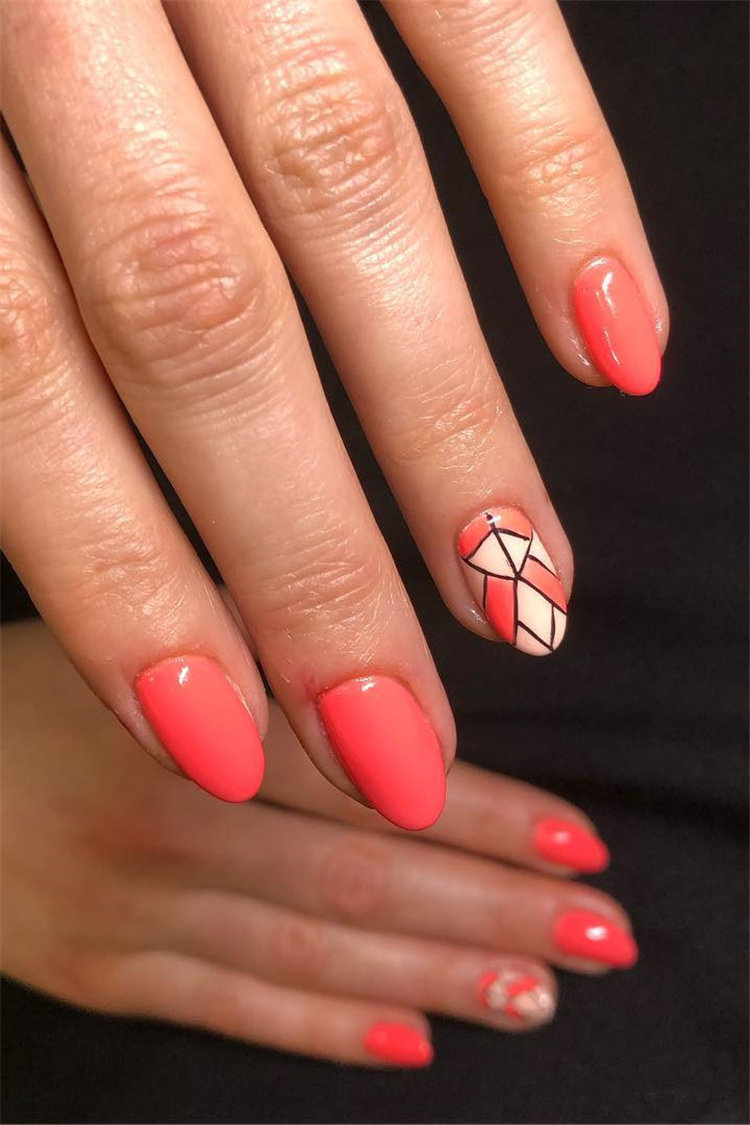 Geometric Nail Art Ideas; Geometric Manicures; geometric nails; nails designs; nails art; geometric aesthetic; nails polish;