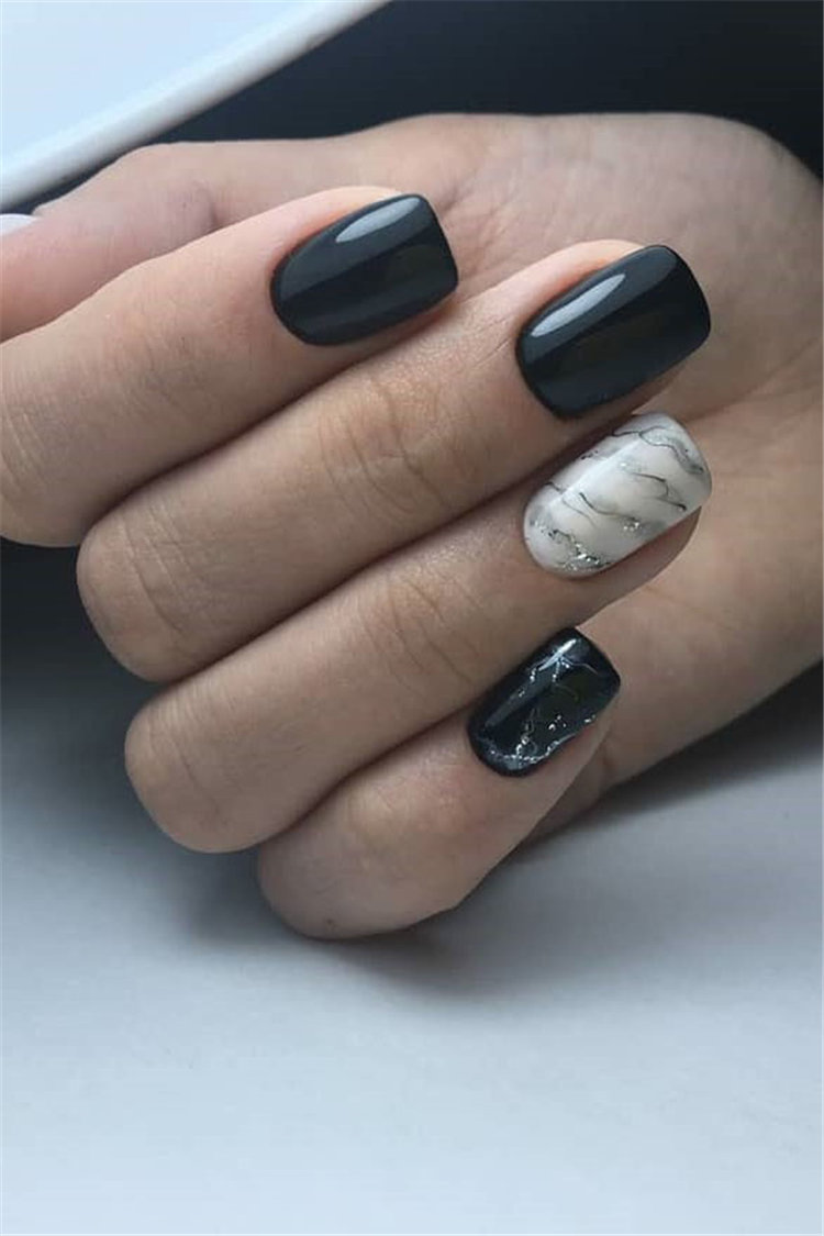 geometric minimalist nail art