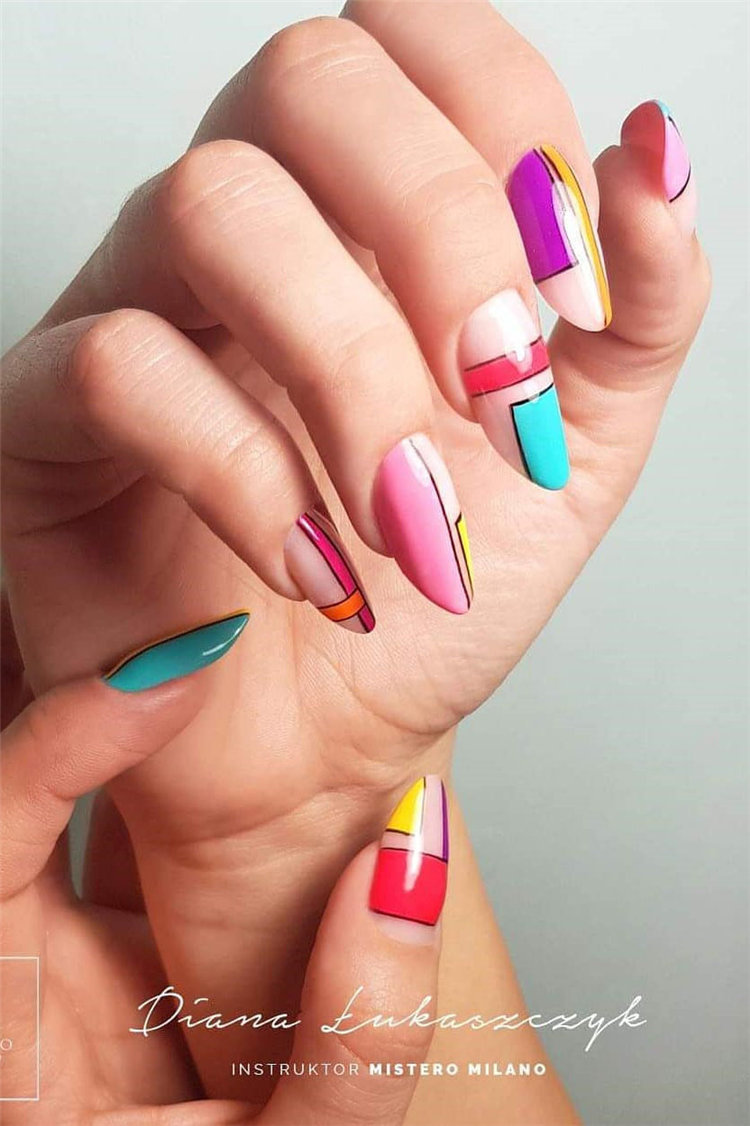 Geometric Nail Art Ideas; Geometric Manicures; geometric nails; nails designs; nails art; geometric aesthetic; nails polish;