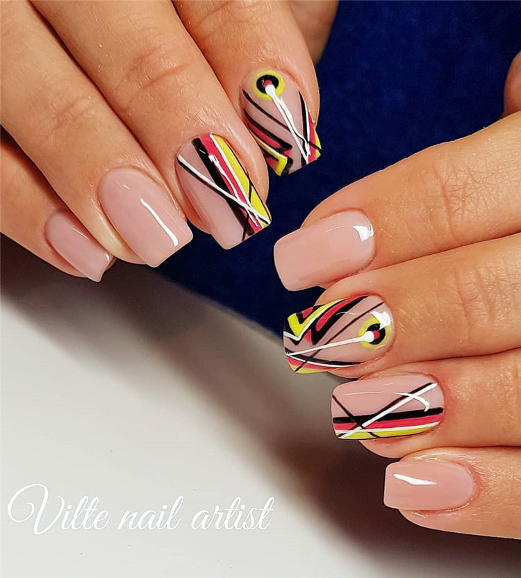 Geometric Nail Art Ideas; Geometric Manicures; geometric nails; nails designs; nails art; geometric aesthetic; nails polish;