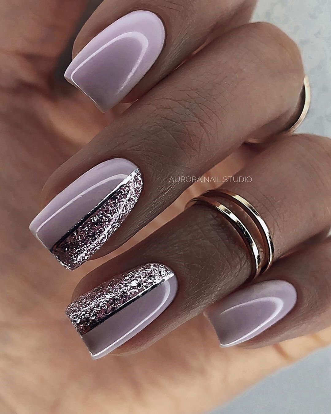 To show how gorgeous long nails can be, we have found 40 ideas that are super trendy right now. You will find glitter nails, acrylic nail, coffin and almond nails designs and more.