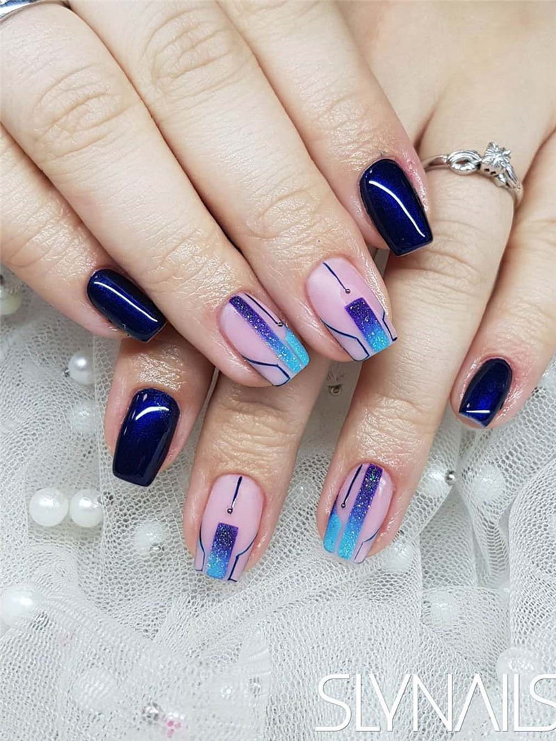 35 Spring Nail Design Trends and Colors. We have gathered the best spring nails ideas including beautiful flower,  greens, pinks, yellow and so on. You can try with the spring nails designs. #NailArt #springnails