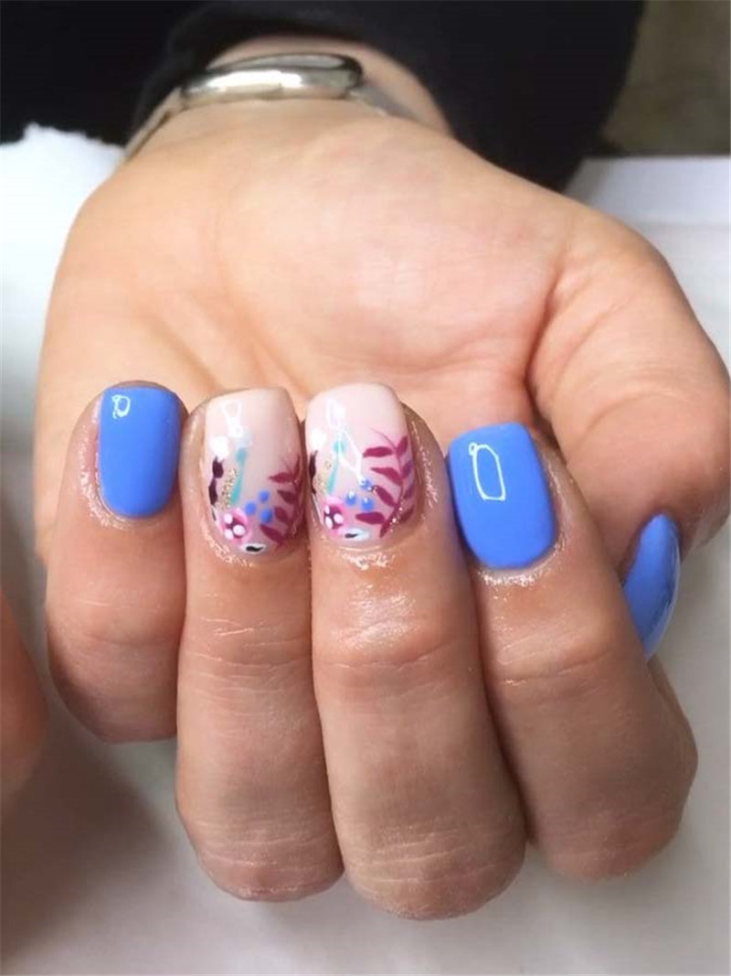 35 Spring Nail Design Trends and Colors. We have gathered the best spring nails ideas including beautiful flower,  greens, pinks, yellow and so on. You can try with the spring nails designs. #NailArt #springnails