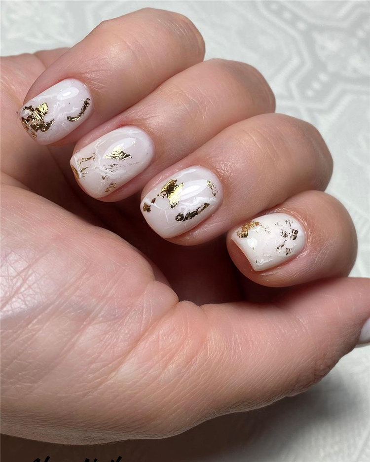 To give you some small white design ideas, we have found 30 classy and stylish white nails ideas for 2021. If you want to manicure, you can browse our website from time to time. #whitenails #nailsacrylic #whitenaildesigns #naildesigns