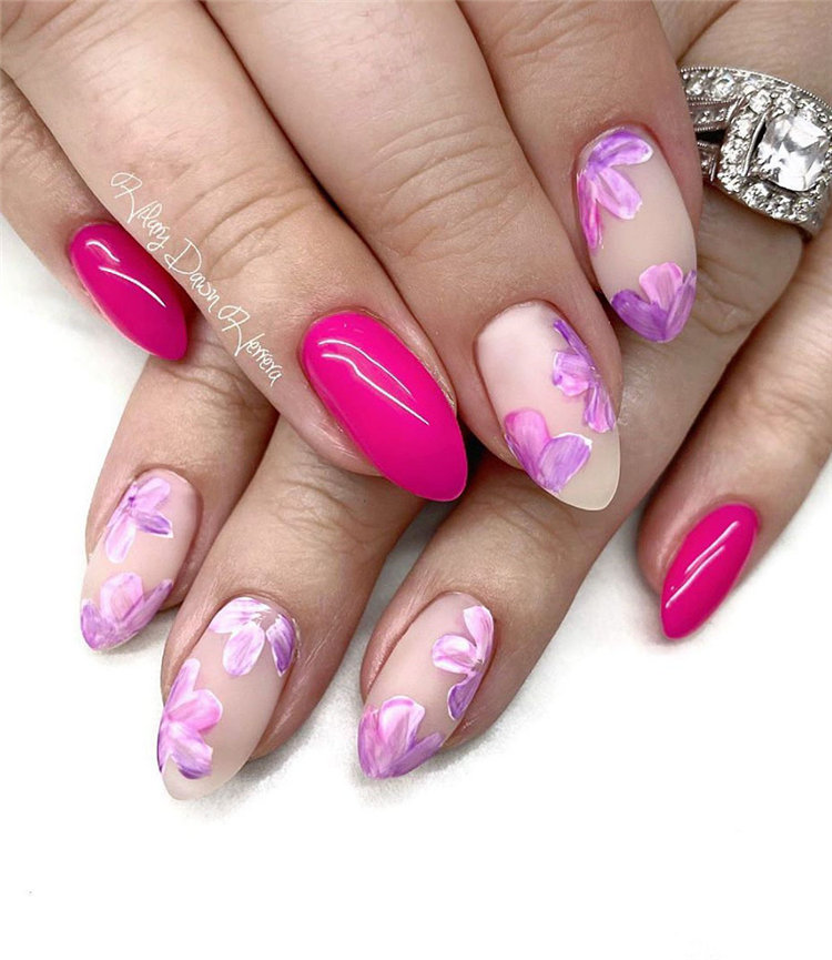 Nails 2021 trends, to give you some nail ideas, we have found 50 simple and classy nails design for women. If you want to wear a new nail shape or color, you can browse our website from time to time. #naildesigns#nailsspring #nailideas