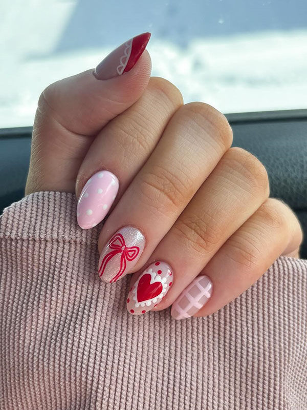 Cute and Sweet Valentine’s Day Nail Designs