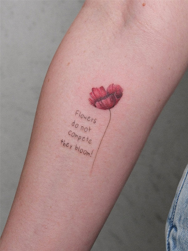 45 Delicate Flower Tattoos for Minimalist Women